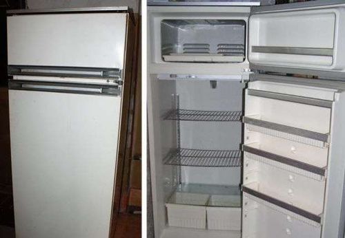 Старый холодильник